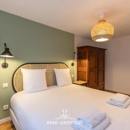 Le Bois Bleu 2nd Floor Elegance & Comfort In The Heart Of * Honfleur