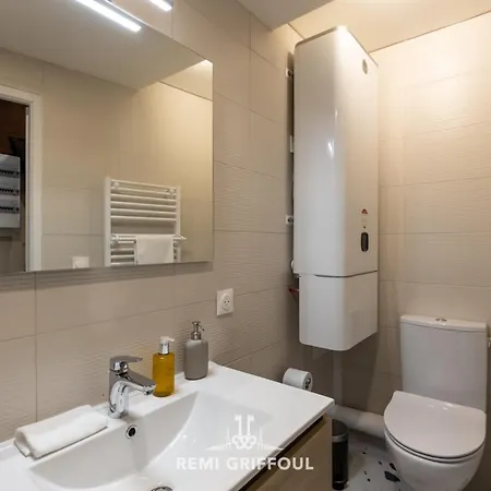 Le Bois Bleu 2nd Floor Elegance & Comfort In The Heart Of Honfleur