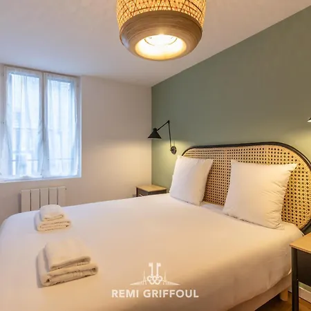 Le Bois Bleu 2nd Floor Elegance & Comfort In The Heart Of * Honfleur