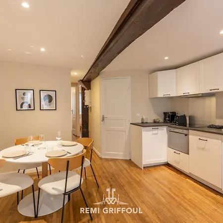 Apartment Le Bois Bleu - 2nd Floor - Center